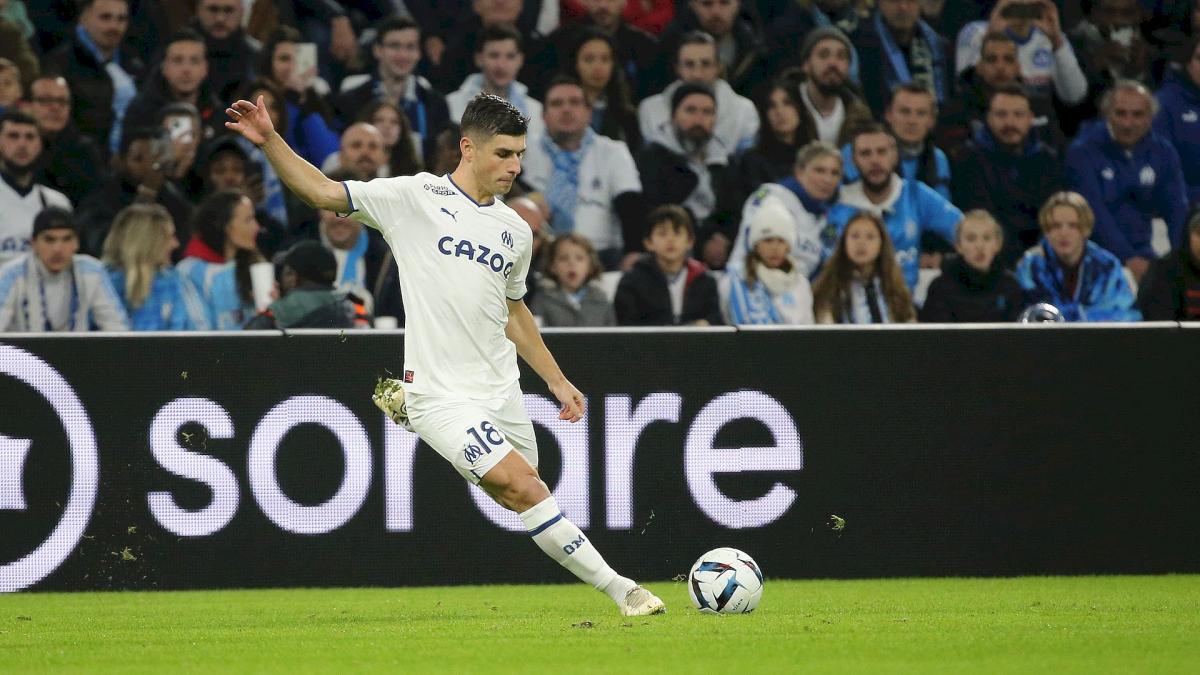 FadadelOM_'s tweet photo. Question : Selon vous, peut-on considérer Ruslan Malinovskyi comme un flop à l'OM ? #TeamOM 

❤️ : Oui

🔃 : Non https://t.co/IfwJ4GDb4x