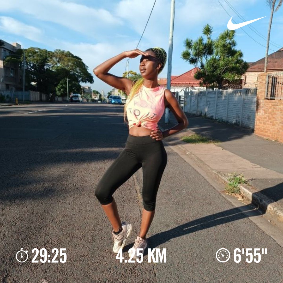 MaShezee tweet media