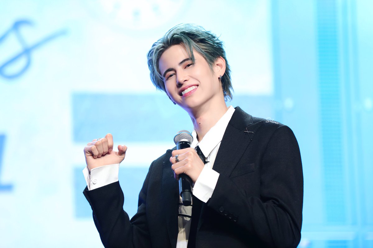 Ssss915__'s tweet photo. 230422 Between us FM in Seoul
HQ💚  

Smile so sweet~ @yacht_patsit 

 #야야 #YAYA #yacht_patsit #syacht
#BetweenUsinSeoul https://t.co/F0zMWqTrRP