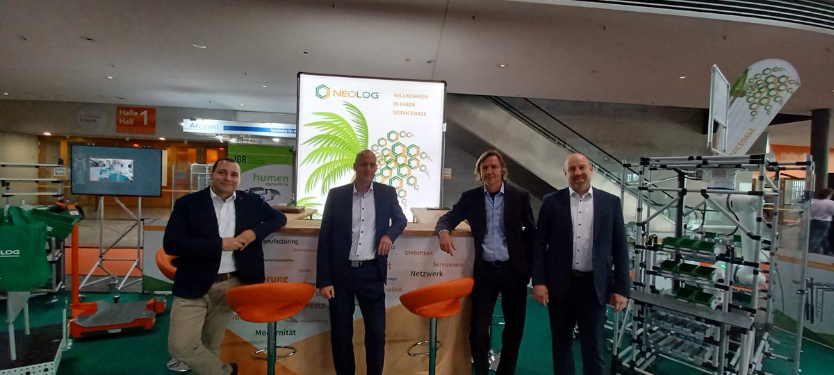 NeoLog_Landshut's tweet photo. 🚀#LogiMAT2023 - Tag 2 beginnt.🚀
Gestern hatten wir einen erfolgreichen Tag, das Team der #Serviceoase konnte die Besucher begrüßen und mit unseren innovativen Lösungen überzeugen.
Wir freuen uns auf den heutigen Tag.😍
#neolog #individualitätundzwargünstig #ozelle https://t.co/HURCIGZblX