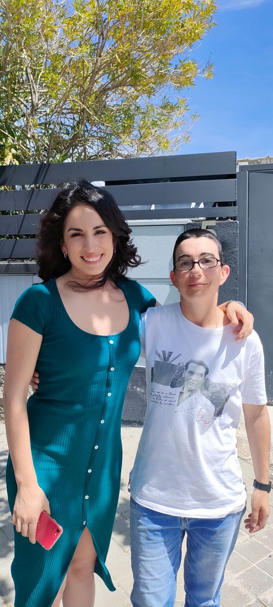 LauraParra93's tweet photo. El día de ayer fue 😍😍 con Carballo (@PaulaIwasaki) y Jorge (@krlserrano) de @A3AmarSiempre 
#carballojorgerenovacion
#AmarEsParaSiempre 
@DiagonalTV @antena3com https://t.co/zUL4ODCFTd