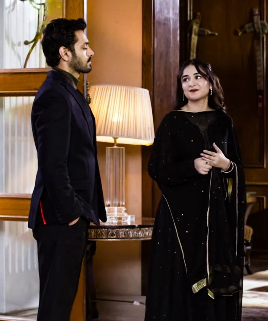 _thatMoodyKid's tweet photo. If 'don't worry, my husband will handle everything' had a face. ✌

[ #TereBin #WahajAli #YumnaZaidi #Meerasim ] https://t.co/Mk3FUlZIBK