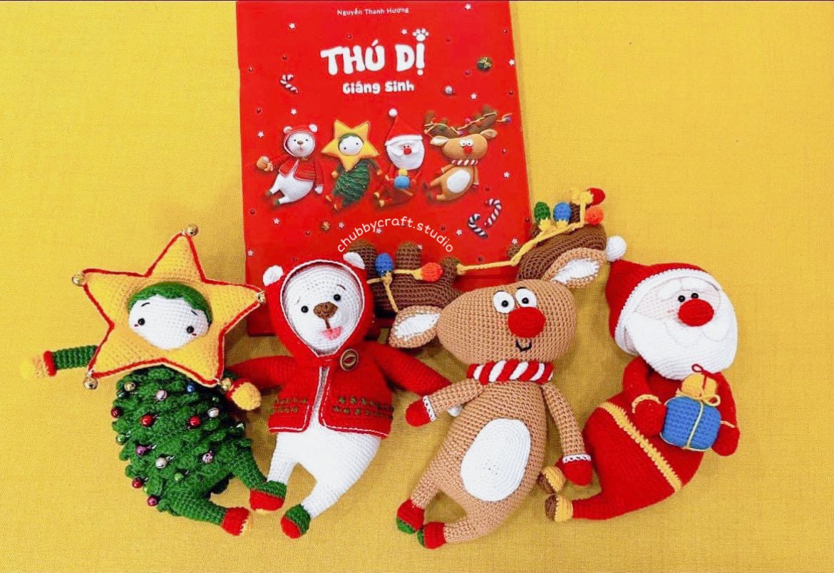 CraftChubby's tweet image. Christmas 🎄🎄🐼🧶🧶

Is it too early for Christmas???The season of red- nosed Reindeers, candy canes, visits from Santa ,decorating trees. 

Hope that these little funny leaning toys would make great Christmas gifts for your loved ones

#crochet #chubbycraftstudio