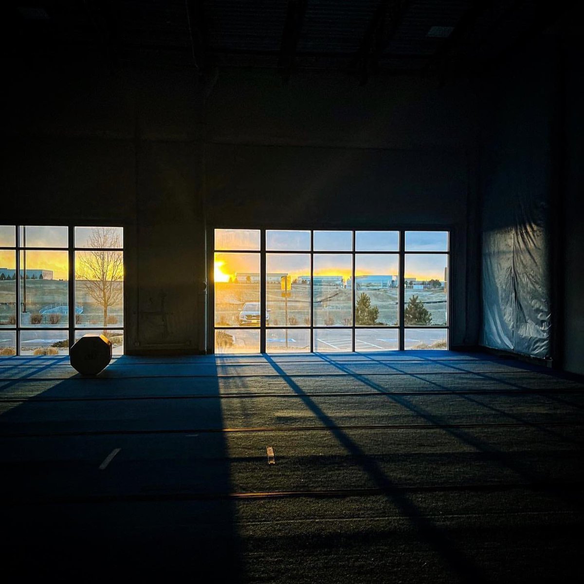 ca_denverco's tweet photo. If these walls could talk, theyโd say: THANK YOU. Thank you for filling our spaces with laughter, tears, hope and love. Thanks for choosing to walk inside and to make memories under our roof. Thank you for leaving this place better than you found it. โ๏ธ
#OnceASunAlwaysASun https://t.co/bDXjIdmawR