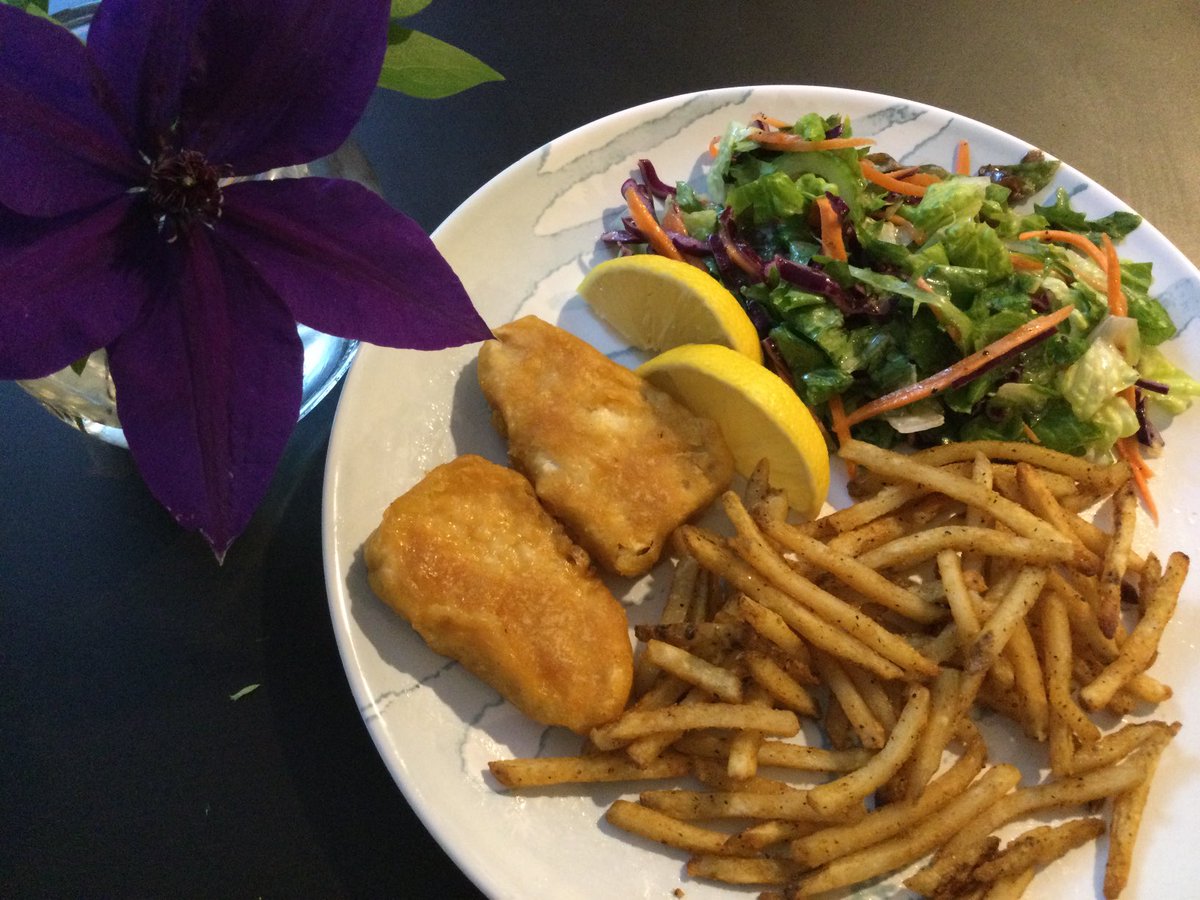 schmoozequeen's tweet photo. #Gardein Fishless Fillets
#VeganFood #Plantbased
@Gardein #Vegan https://t.co/p3i2tlljFa
