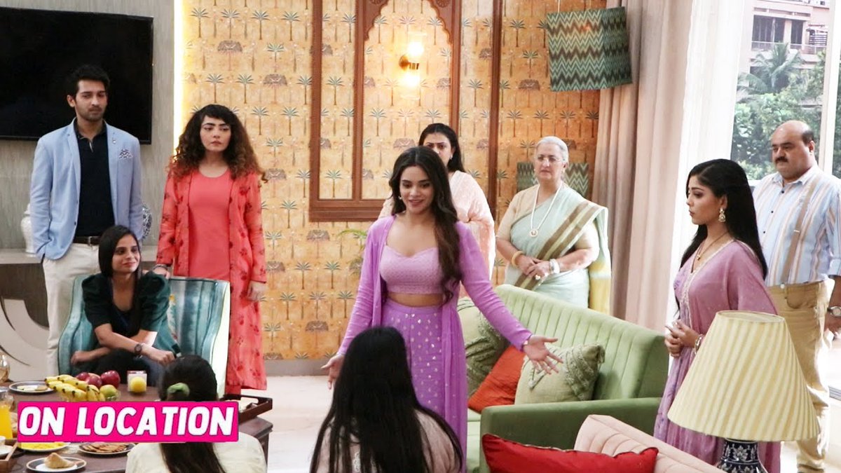 BollySpy's tweet photo. Just Got A Sneak Peek Behind The Scenes On-Location Shoot Of #Faltu
@ArshiSiddique4
#NiharikaChouksey #AakashAhuja #DrishtiThakur #RakhiVijan #MyraSingh #RajatVerma #StarPlus
Watch Video - https://t.co/r8QrnFqZ5X