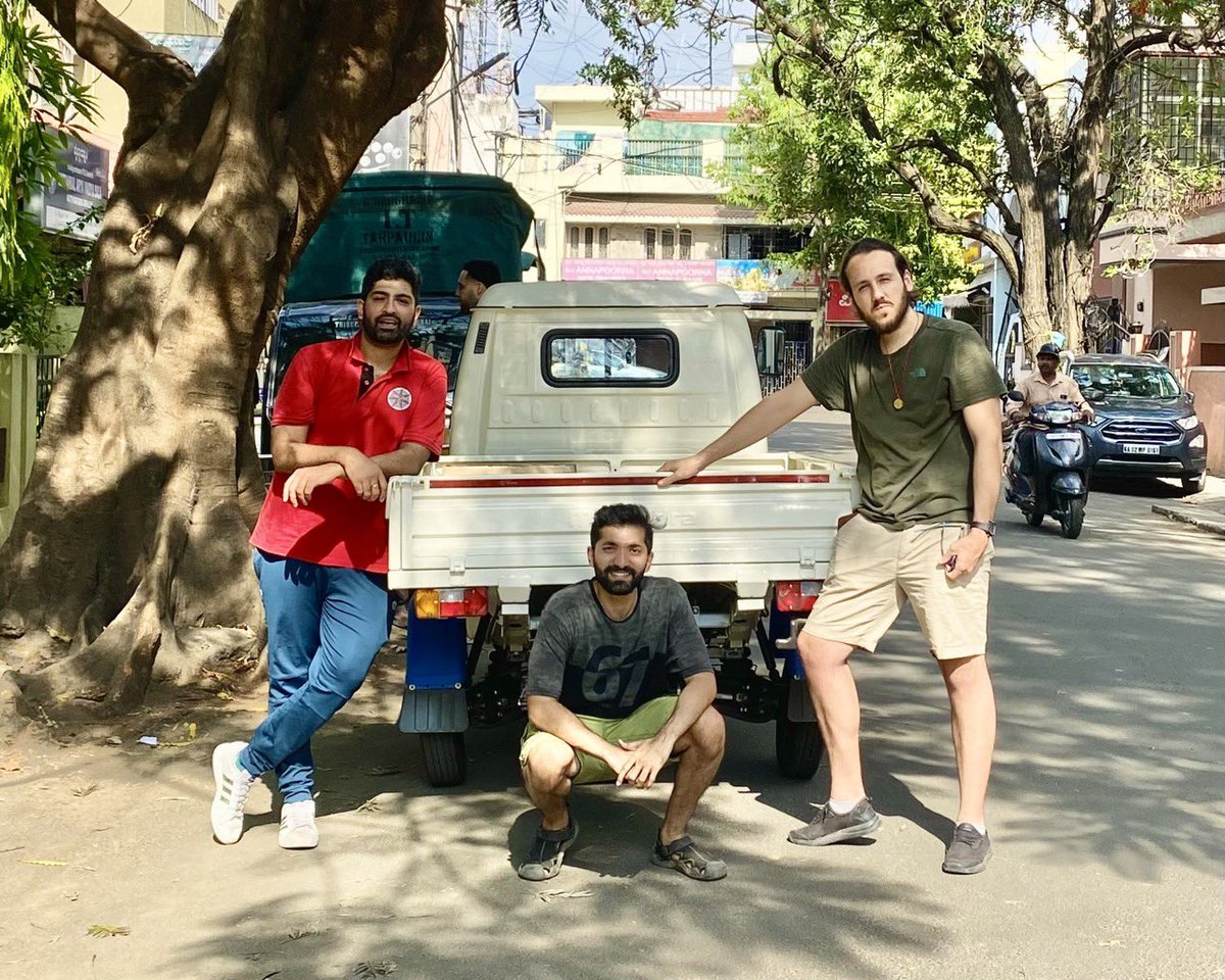 The last 3 months have been busy for us!
In this pic you can see our cofounder <a href="/Marcobear_eth/">Marco</a>, <a href="/IrthuSuresh/">Irthu</a> and @kirannambiar8 from <a href="/AtlantisDAO1/">Atlantis redirect</a> and the electric Tuk Tuk we bought together 🚀
Know more and support with a small donation 🙏⬇️
tinyurl.com/Solarpunknomad…