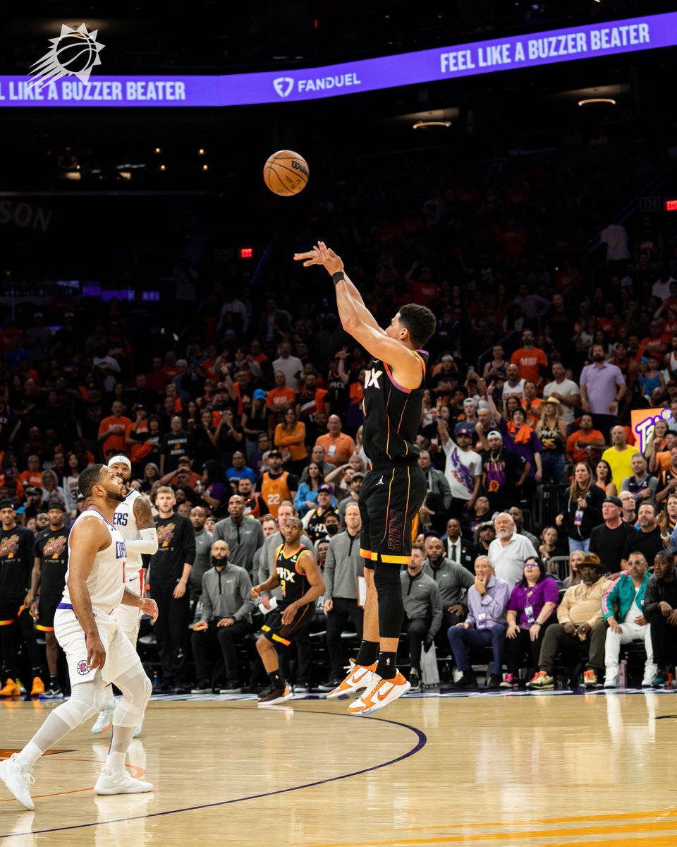 Suns's tweet photo. TWENTY-FIVE POINTS IN THE THIRD 🔥

Book joined Allen Iverson &amp; Damian Lillard as the only players to score 25+ points in a quarter in a playoff game since 1997! https://t.co/sdV82sgDUb