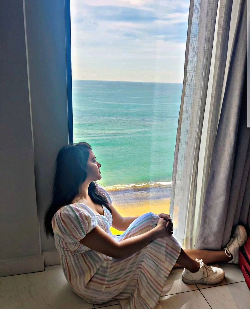 pravinaraj30's tweet photo. Your a diamond rachuma, they can't break you💎✨💕

#Rachitha 
#Meinigare 
#MakkalinStarRachitha https://t.co/1hMXPdHt6F
