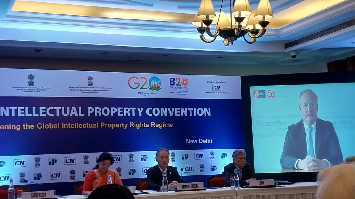 FollowCII's tweet photo. There is a strong need for female role models in #innovation to come forward to propel young girls in taking a lead on #technology &amp; innovation and thereby boosting the agenda of women in IP. - António Campinos, President, @EPOorg at #14thGlobalIPConvention #WorldIPDay #CII4IPR https://t.co/muhwmfhAyR