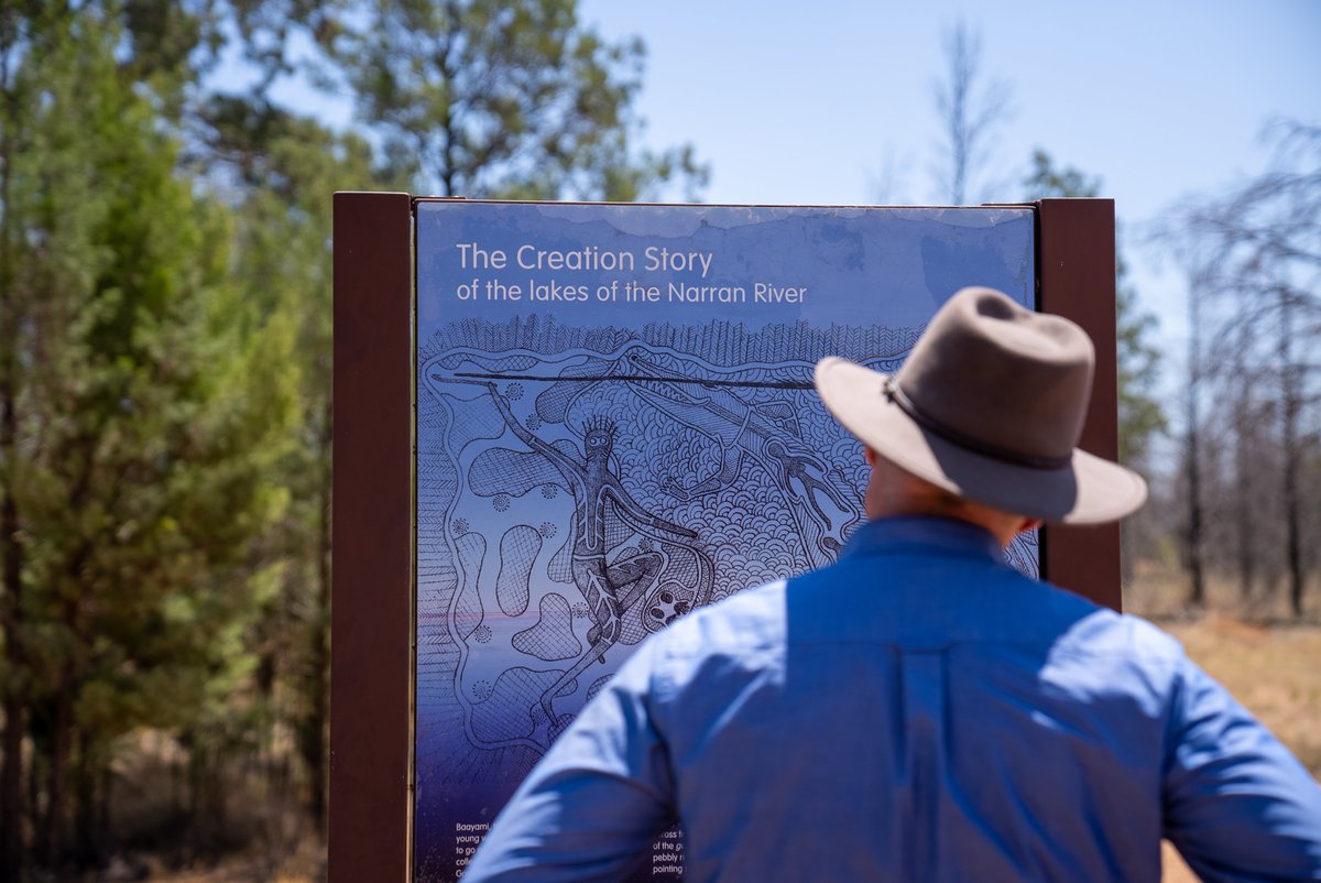 theCEWH's tweet photo. Narran Lakes (Dharriwaa) is not only a special place for its Ramsar listing and environmental importance but is also blessed with an amazing tapestry of Cultural material.
π Find out more in our latest #FlowUpdate: https://t.co/0YAmeINH9d https://t.co/lHuI03vbSx