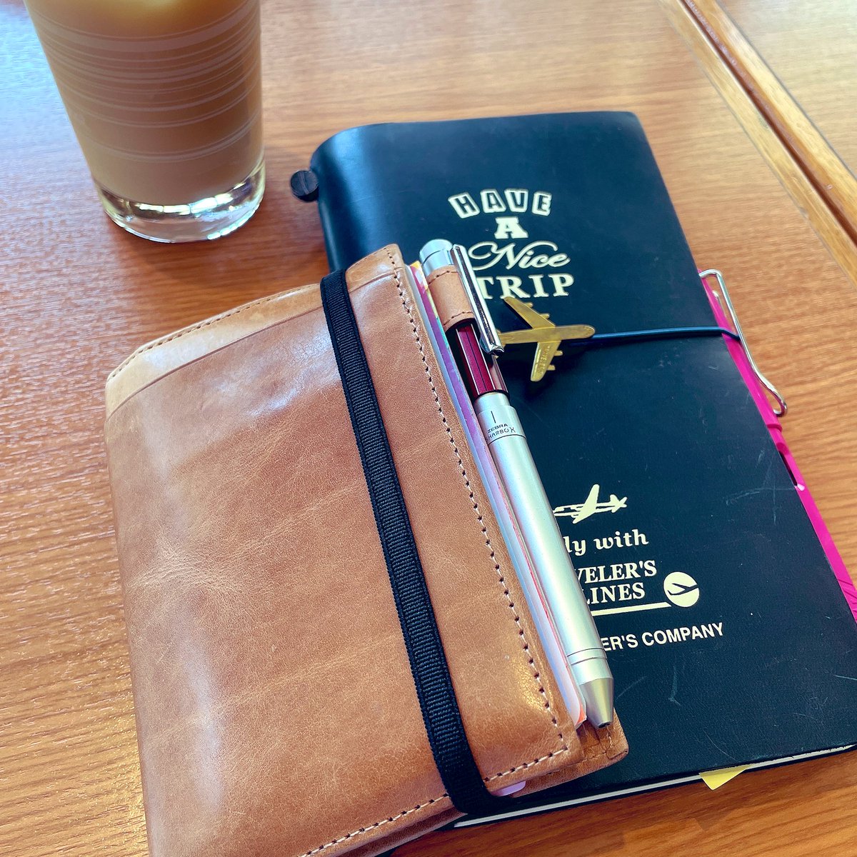 遅めのランチ😋🍴💕
iPad持って来てないので、TNRでアイデア出し🖋

スケジュールリフィル作れば、トラベラーズノートだけで行けるのでは🤔 https://t.co/fyOtLL1Edd