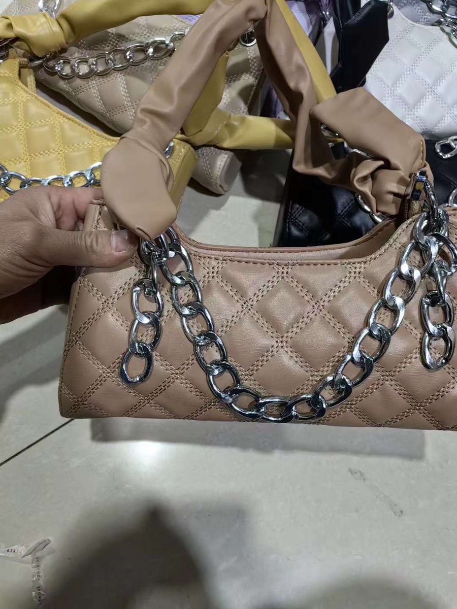 Evang Uzochukwukwalu (Posh) tweet media