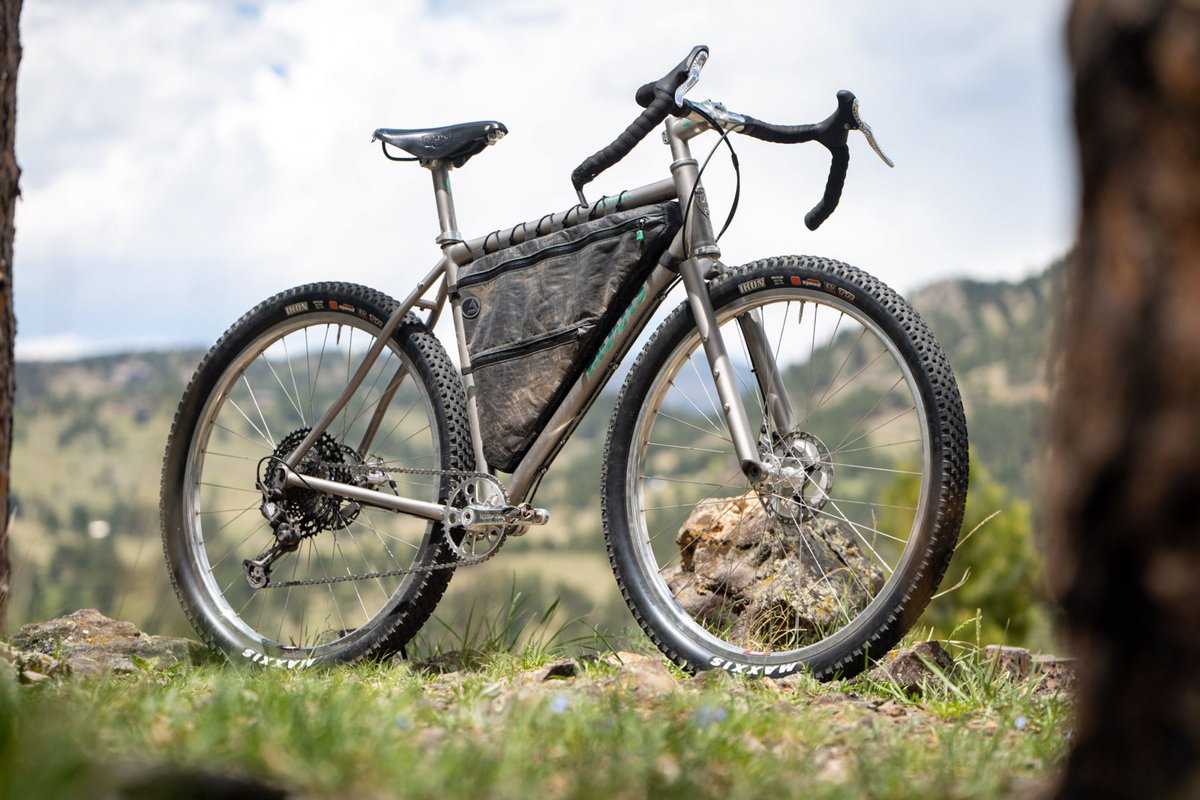 what makes a good gravel bike