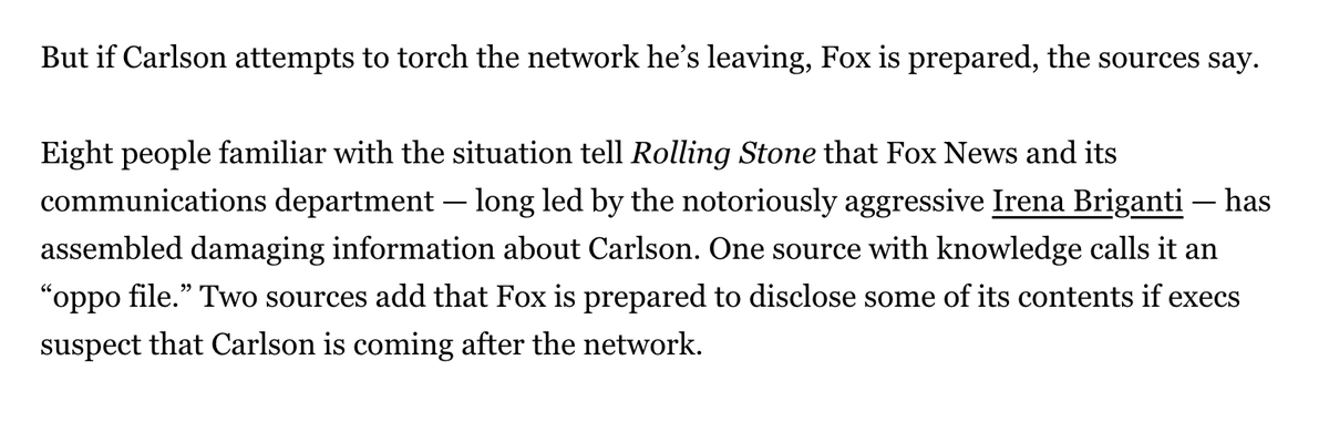 BeedeGee's tweet photo. Goed verhaal dit, bij FOX zouden ze een uitgebreid dossier met onthullingen over Carlson hebben klaarliggen voor het geval Carlson zich in de media negatief uitlaat over FOX #TuckerFiles
https://t.co/Ee2KxwIsPW https://t.co/z8jkOytzaz