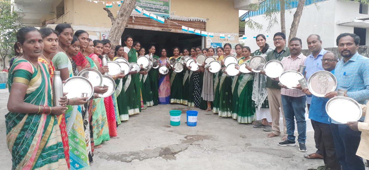 navyamurthy16's tweet photo. What an achievement! Jagtial Mandal Samakhya members pledged not to use single use plastic &amp; replaced them with steel plates, bottles &amp; glasses. 

Great initiative to fight climate change and localise SDGs at the grassroot level. Kudos to the team,who strived to make it possible. https://t.co/T1qBQNF0fH
