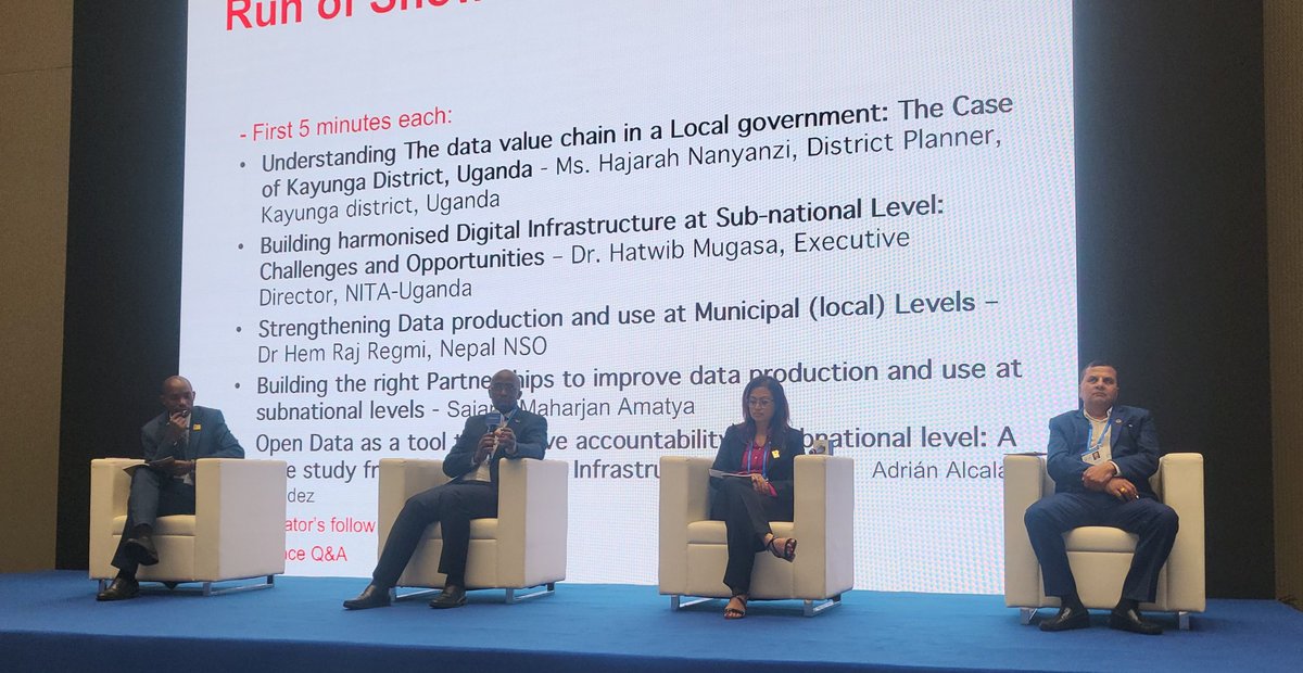 StatsClaudie's tweet image. Happening now @BernardSabiti is moderating an important discussion on strengthing #local #DataEcosystems with @NITAUgandaED, @maharjan_sajana,@HEMRAJJI