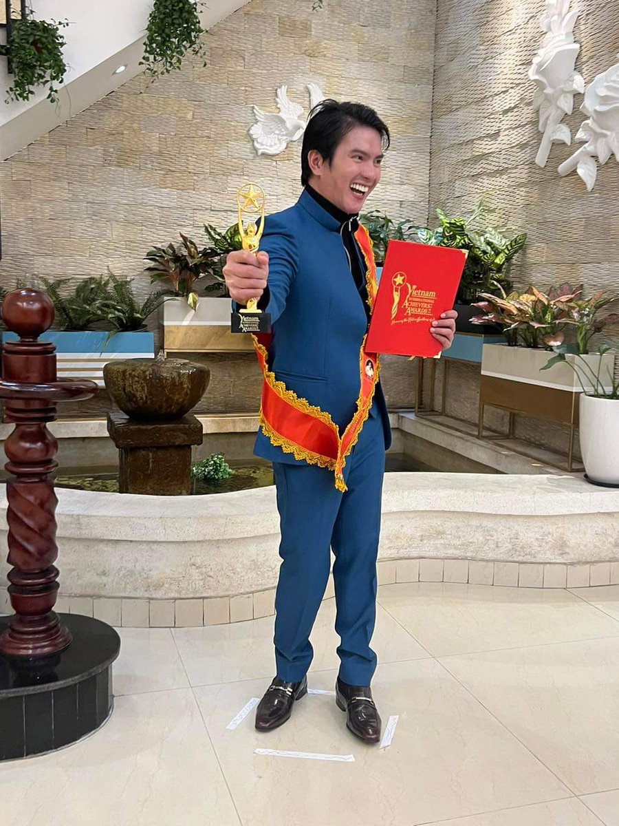 Success is a journey not a destination 

MYGZMOLINO IM BAGUIO

#Awardee_MygzMolinoYt
