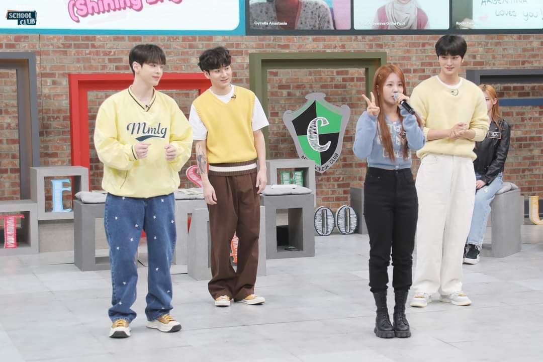k_purple1130's tweet photo. [📸] 230425

CSR Behind Photos from ASC Facebook Page 💕 (2/3) 

#첫사랑 #CSR #Delight #빛을따라서 #Shining_Bright #CSR_ASC https://t.co/V6GJo83VuR
