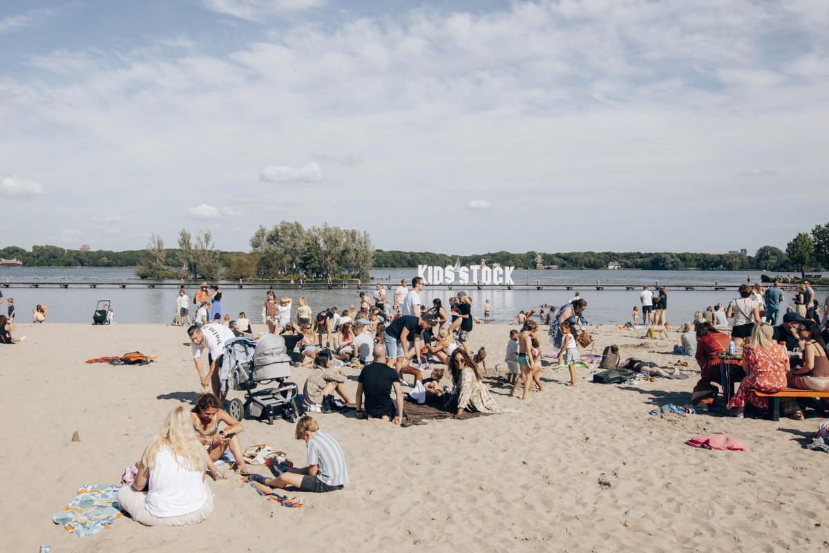 Na een succesvolle lancering van Kidsstock in 2022 vindt 11 juni a.s. de tweede editie van dit bruisende familiefestival plaats. 
.
.
.
#fabulousmama #fabmama #fabulousmamanl #fabmamanl #quote #magazine #mama #kids #momlife #kidsstockfestival fabulousmama.nl/kids/tweede-ed…