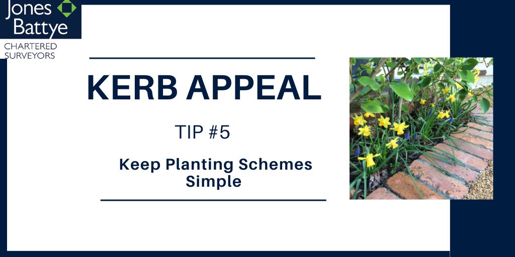 JonesBattye's tweet image. Most people want to have a good looking, but low maintenance front garden. Pots and window boxes are popular or a well-maintained lawn together with a modest planting scheme. #KerbAppeal