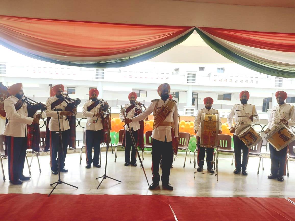 manav_rachna's tweet image. With the majestic Academic Procession, we flag off the Convocation 2022 ceremony at Manav Rachna.

#Convocation2022 #Convocation #ManavRachna