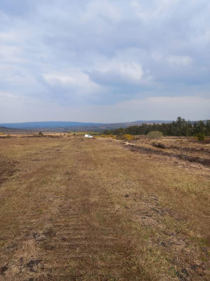 BallyMairtin's tweet photo. If #EamonnRyan and the green party think they'll stop us cutting our turf they have another thing coming, another few weeks and the joyous torture begins #TurfWars 
#Saveourturf #Ballycastle #Mayo https://t.co/AhfK9bdS9g