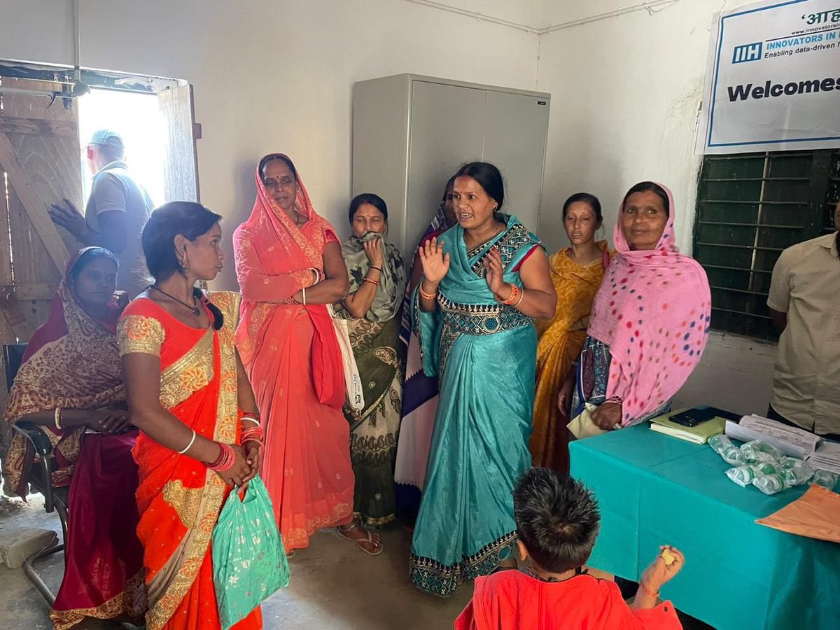 IIHIndia's tweet photo. Glimpses from #IIHteams engagement with #healthcareworkers (CHOs and ASHAs) in different blocks of Samastipur! IIH Day was celebrated with block and field coordinators liaisoning with CHOs and ASHAs for support in #ActiveCaseFinding (ACF) activities for boosting #TBnotifications https://t.co/H9JcbFJsIM