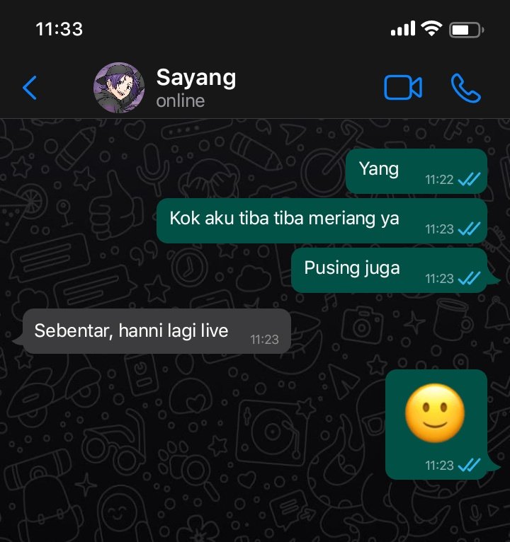 seishiruow's tweet photo. #nagireo few tweet au 

Lika liku nagi punya pacar kpopers. https://t.co/3dscYv8S5I