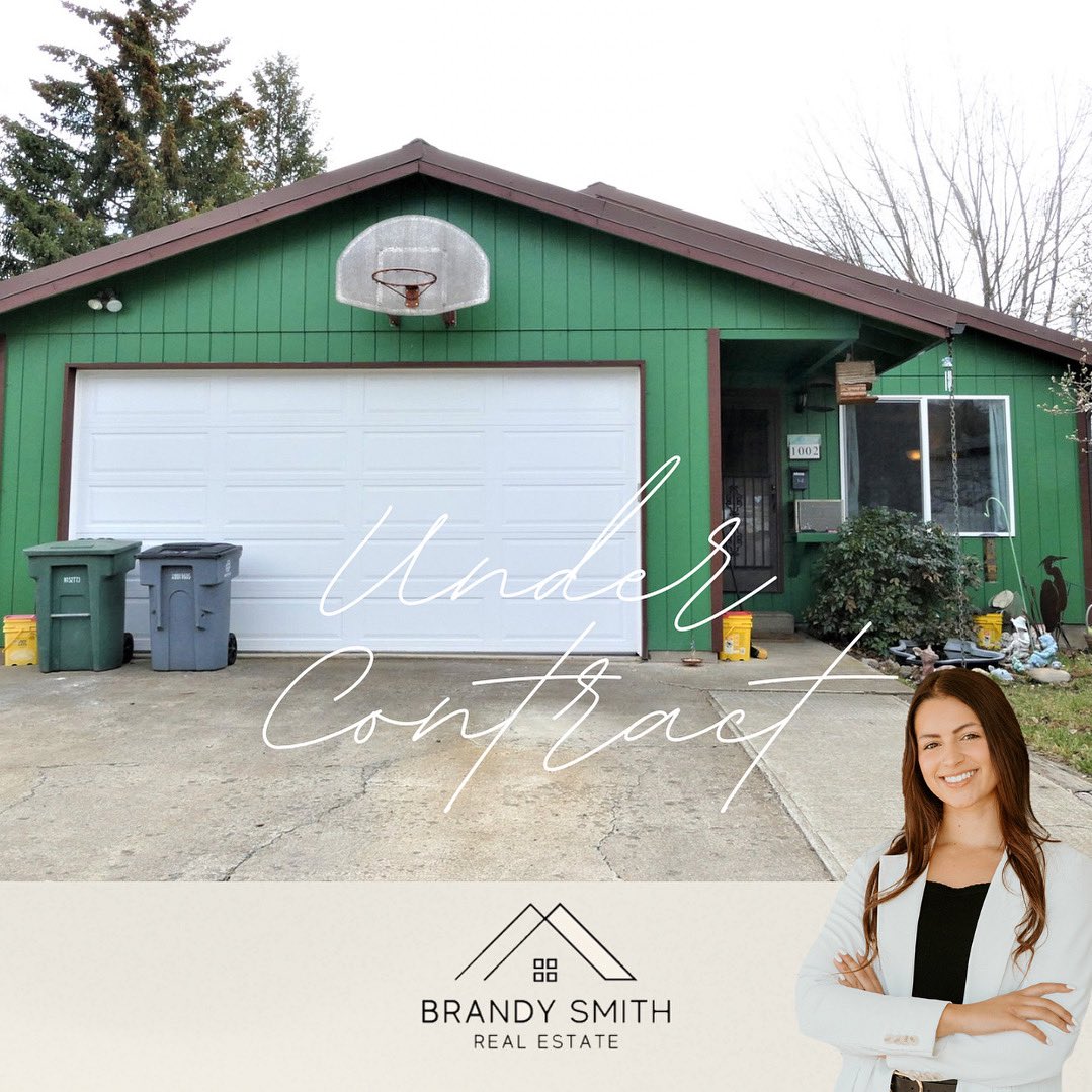 brandysmith06's tweet photo. Recently…📝🏠🤍 https://t.co/N9T990aD52