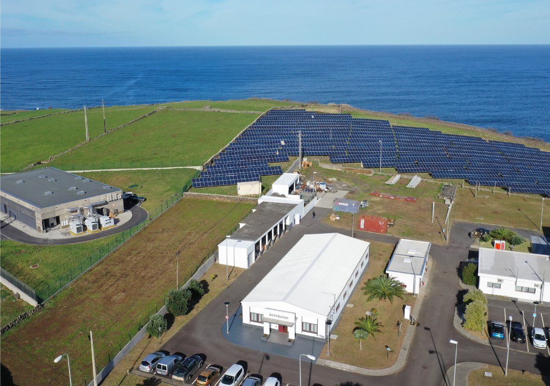 EnergyStorages's tweet photo. Have you noticed a global uptick of investments in #energystorage solutions? Turkey, South Africa, Singapore &amp; UK, amongst others, have been taking significant strides in maximizing their #renewable #energy potential recently.

https://t.co/bN2r2RcyjV https://t.co/H4KXLxhpBO