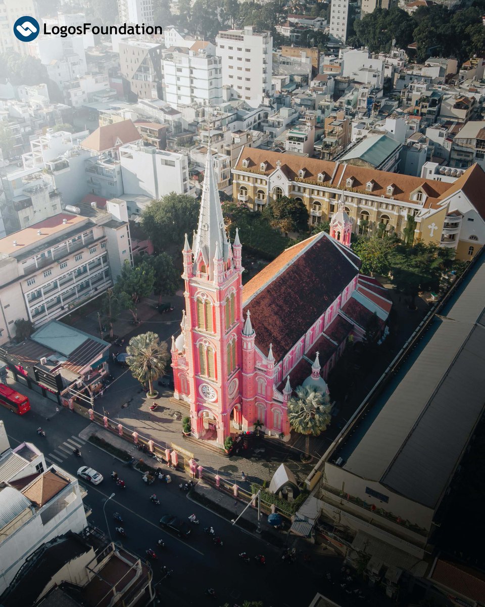 FoundationLogos's tweet photo. Built during the French occupation in 1923
Da Nang's pretty pink exterior ๐
The cathedral has become a popular photo zone. ๐ป๐ณ๐คณ
Get ready for the tripโ๏ธ ๐ค
#Vietnam #DaNang #Travel #PhotoZONEE #Cathedral #LOGOSPAY #LOGOSZONE https://t.co/DluMGEpjG2