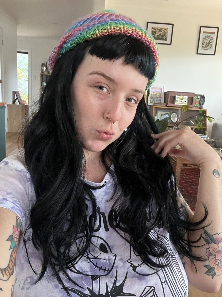 Blossy Blue ~ $6 OF sale on Twitter: "Who wore it better?"