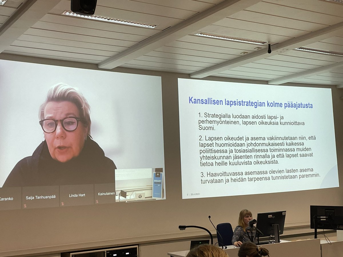harri_laihonen's tweet photo. Kansallisen Lapsistrategian pääsihteeri Johanna Laisaari @JohannaLaisaari ja Kaikkien lasten Suomi -visio.
Lue lisää strategiasta täältä: https://t.co/56cu7BHl6V
#osaamispuu #lastuhanke @uef_stj @UEFsmartforgood @UTU_Sote @lapsistrategia https://t.co/zNsCyZlcqF