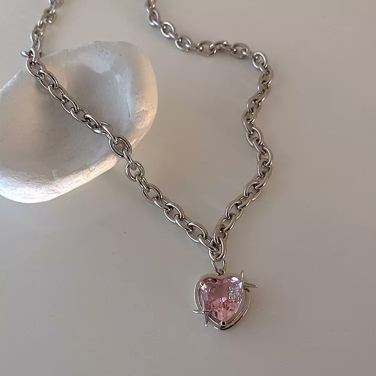 faeirny's tweet photo. pretty jewellery ✨

—a thread https://t.co/OzKJK34HJU
