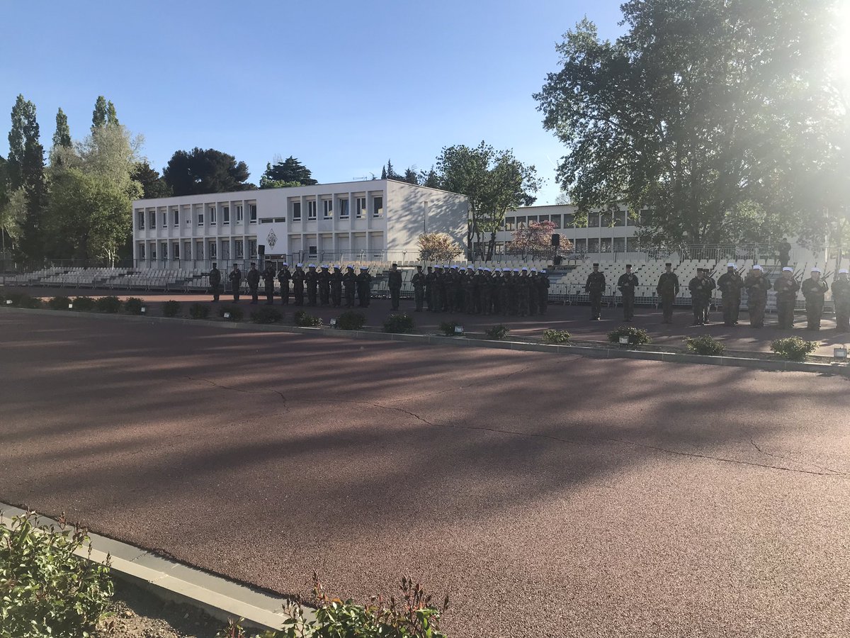 CDC_1RE's tweet image. Encore et toujours répéter! #1Re #Camerone