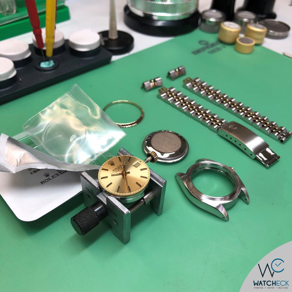 WatcheckGr's tweet photo. Ολοκληρωμένο Service και αντικατάσταση ζελατίνας σε Rolex Date 6917.
#rolex #rolexdate #lady #date #rolexwatch #watch #watchrepair #watchservice #rolexvintage #greece #athens #syntagma #karagiorgiservias7 #watchpolishing #waterproofing #watchmaking #watchmaker #watcheck https://t.co/OeC810CBhO