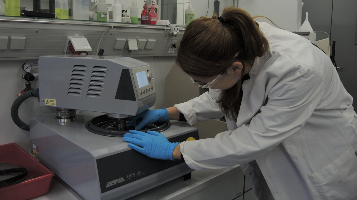 27.4. #WordIPDay Welttag des geistigen Eigentums - 2023 fokussiert kreative Frauen weltweit.♀️
Forscherinnen am BIAS entwickeln Lösungen und Patente für #Industrie und #Forschung, arbeiten an #Masterarbeit oder #Promotion. 
👉bias.de/karriere