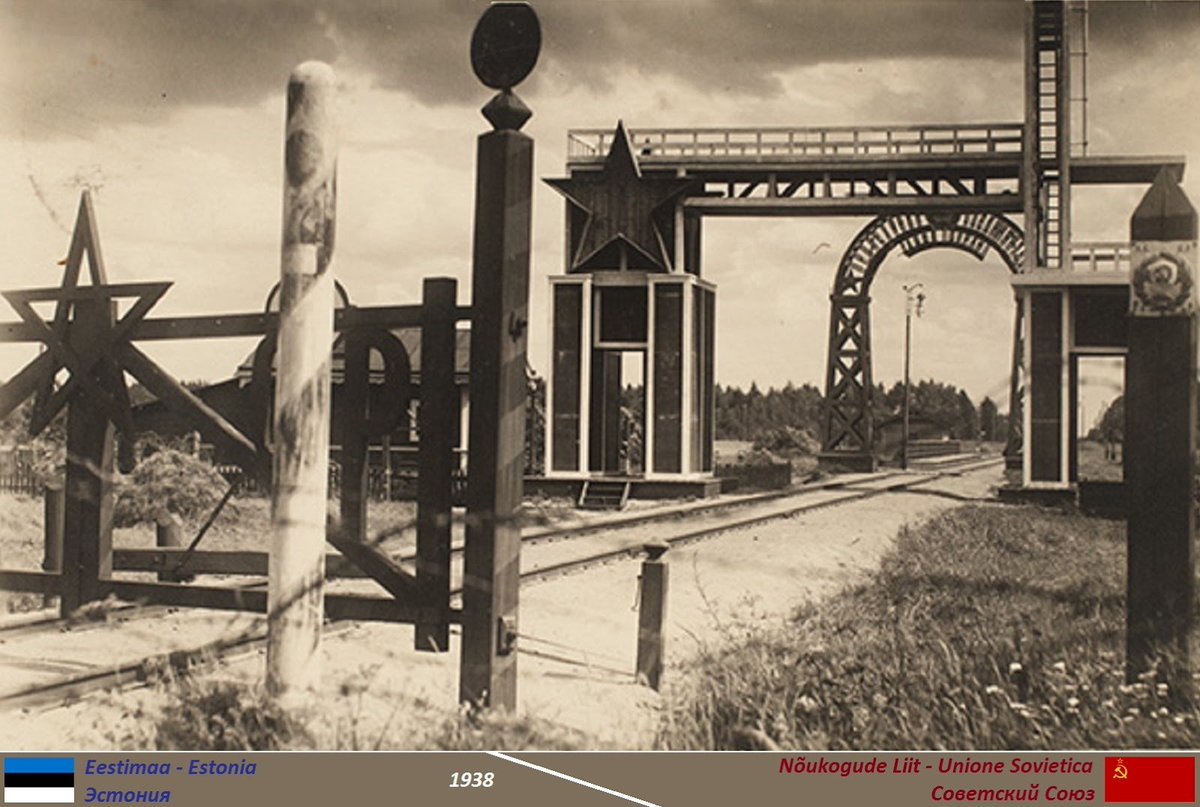 Pillandia's tweet photo. 🇪🇪 Eesti Vabariigi ja Nõukogude Venemaa piir.
🇬🇧 Komarovka. International border between Estonia and Soviet Russia, along the railway connecting Tallinn and Leningrad.
📷: 1938.
https://t.co/AdByhpXkqp
#Raudtee #Eesti #Eestimaa #Estonia #Border
https://t.co/S03T61BkBL https://t.co/KyGnHrP8H3