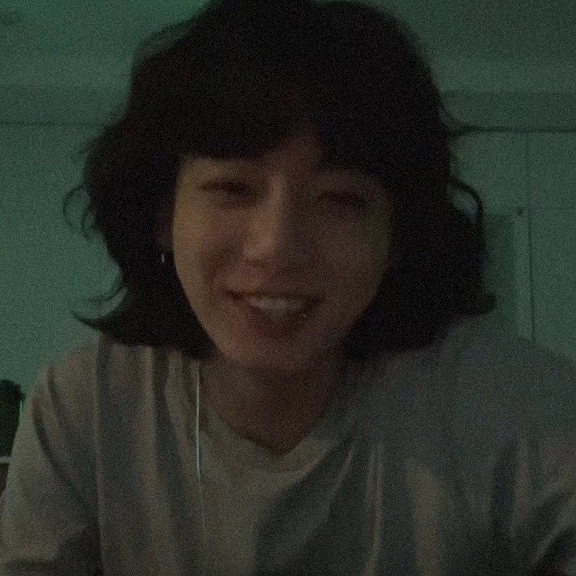 Smile7Kookie's tweet photo. I love his late night lives with us. 💜 #JUNGKOOK #jeonjungkook #kookie #bts #btsjungkook #BTSARMY https://t.co/zMrGfW8ikV