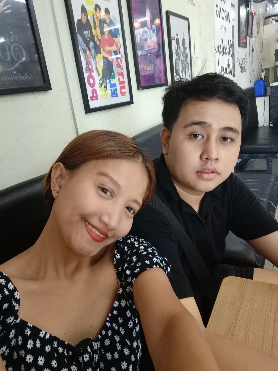 Khimcakes's tweet photo. Happy 3rd anniv mahal q!!! 🥺❤️ https://t.co/Bp0MrjZ2Be