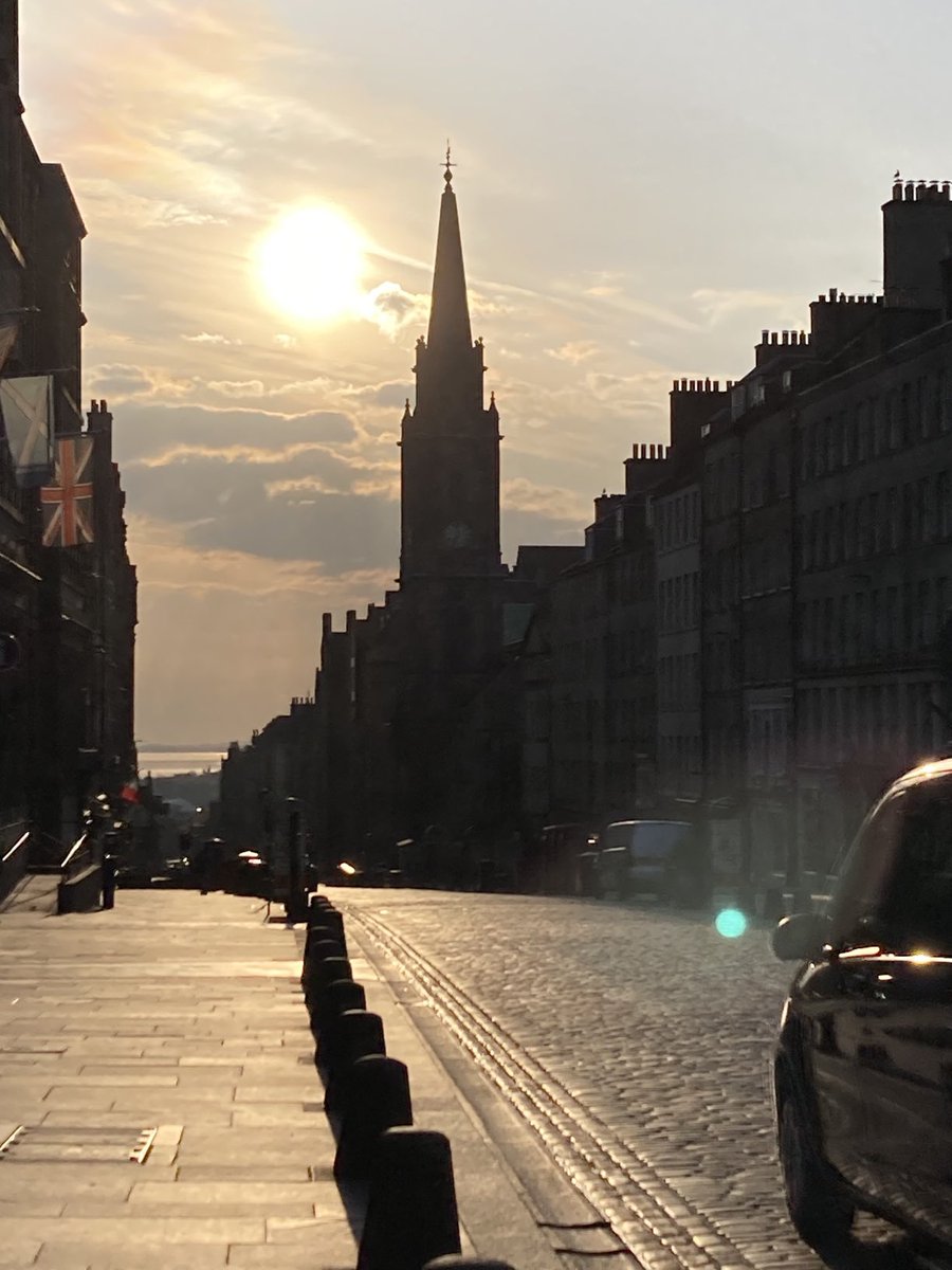 SandsInsights's tweet photo. We’re excited to be in Edinburgh today and on our way to the EICC for the #NBCPScotland conference.

See this thread for updates from the conference on working together to improve bereavement care following pregnancy loss or the death of a baby. https://t.co/GfoTXM0ZRd