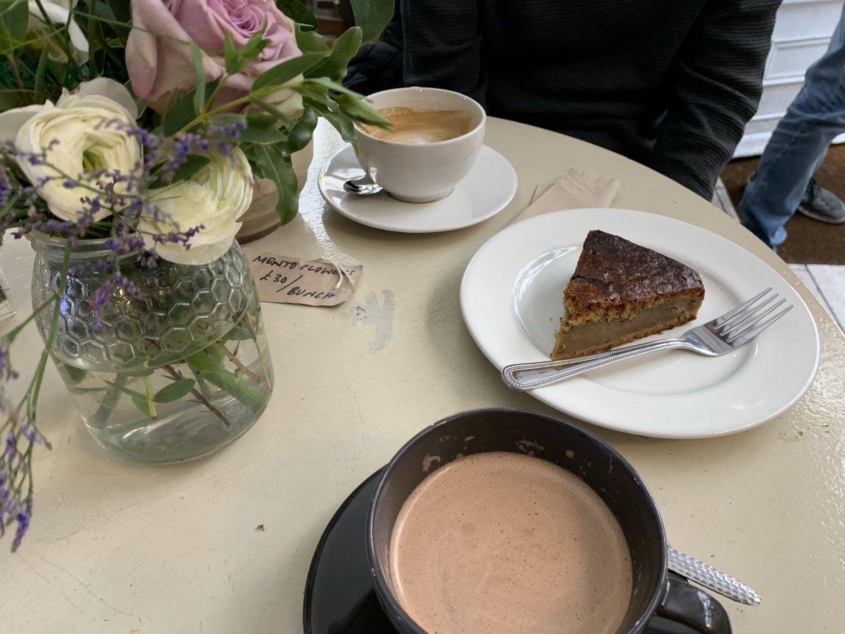 UKBlackCommerce's tweet photo. https://t.co/pRsiGg2B46 welcomes 
Mento Flowers &amp; Coffee 
Providing #CoffeeShop #Floristry services in #London.
Visit https://t.co/m8M9H7PkVK for more details.
#Coffee #Florists #GiftShops #Vegan #UKBlackOwnedBusinesses https://t.co/jn1cjNkkxt