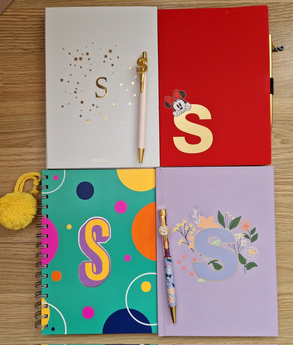 If I see anything with my initial or name ... it is then purchased especially stationery. Notebooks from <a href="/homebargains/">Home Bargains</a> and @primark.
Have I used them... erm no...
Will I use then... very unlikely! 🙃
.
.
#notebooks #notebook #ilovestationery #stationeryrocks #stationeryshopping