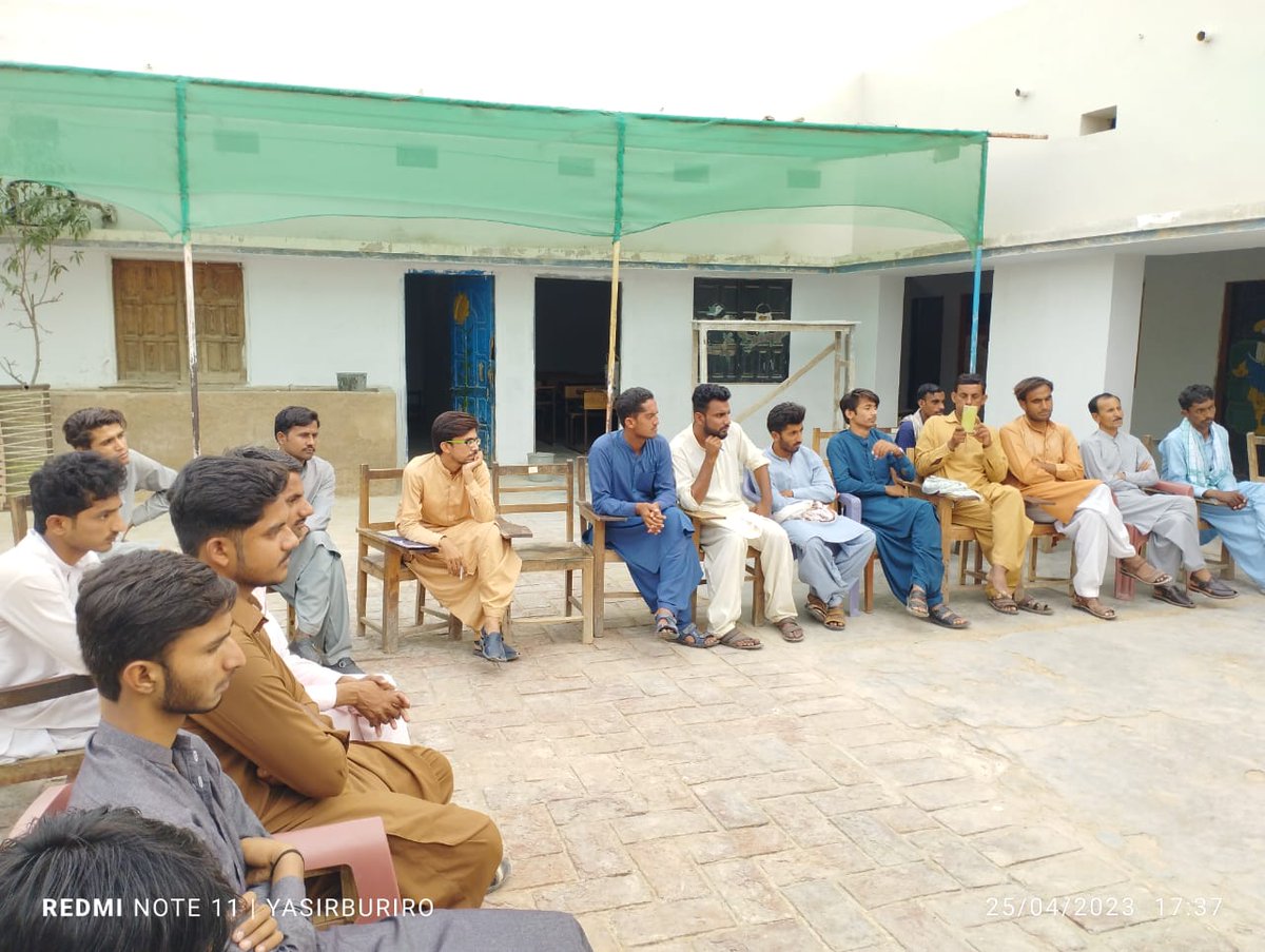 aftab_ja's tweet photo. Yesterday, PrSF Naushahro Feroze organized a lecture program in Doulatpur on "Students Politics", speakers were the organizers of PrSF Sindh Com Ali Ahmed & Kambho Khan. In which students of different schools,colleges & universities participated.
#LongLivePrSF
#LongLiveRevolution https://t.co/scjOyRT65b