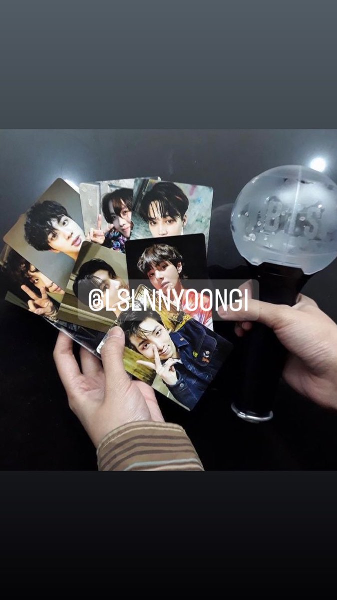 lslnnyoongi's tweet photo. Hello, 🫶🏻 anyone here interested in buying my ARMY Bomb V3 for only Php 2,000. Complete inclusions and like new. 

Rfs/: (need funds for my baby 1st bday) 

Just dm me 💜 @lslnnyoongi 
#forsale #ARMYbomb #ABV3 #BTSlightstick https://t.co/zv432PV1Y1