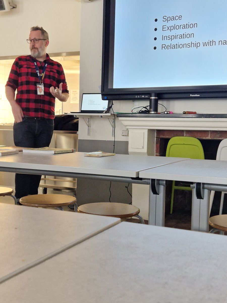 BISS_Altorp's tweet photo. Thank you to Mr Keogh and Mr Veljic for today's #WednesdayWorkshop on #ForestSchool at @BISStockholm https://t.co/3jmQmBIJad