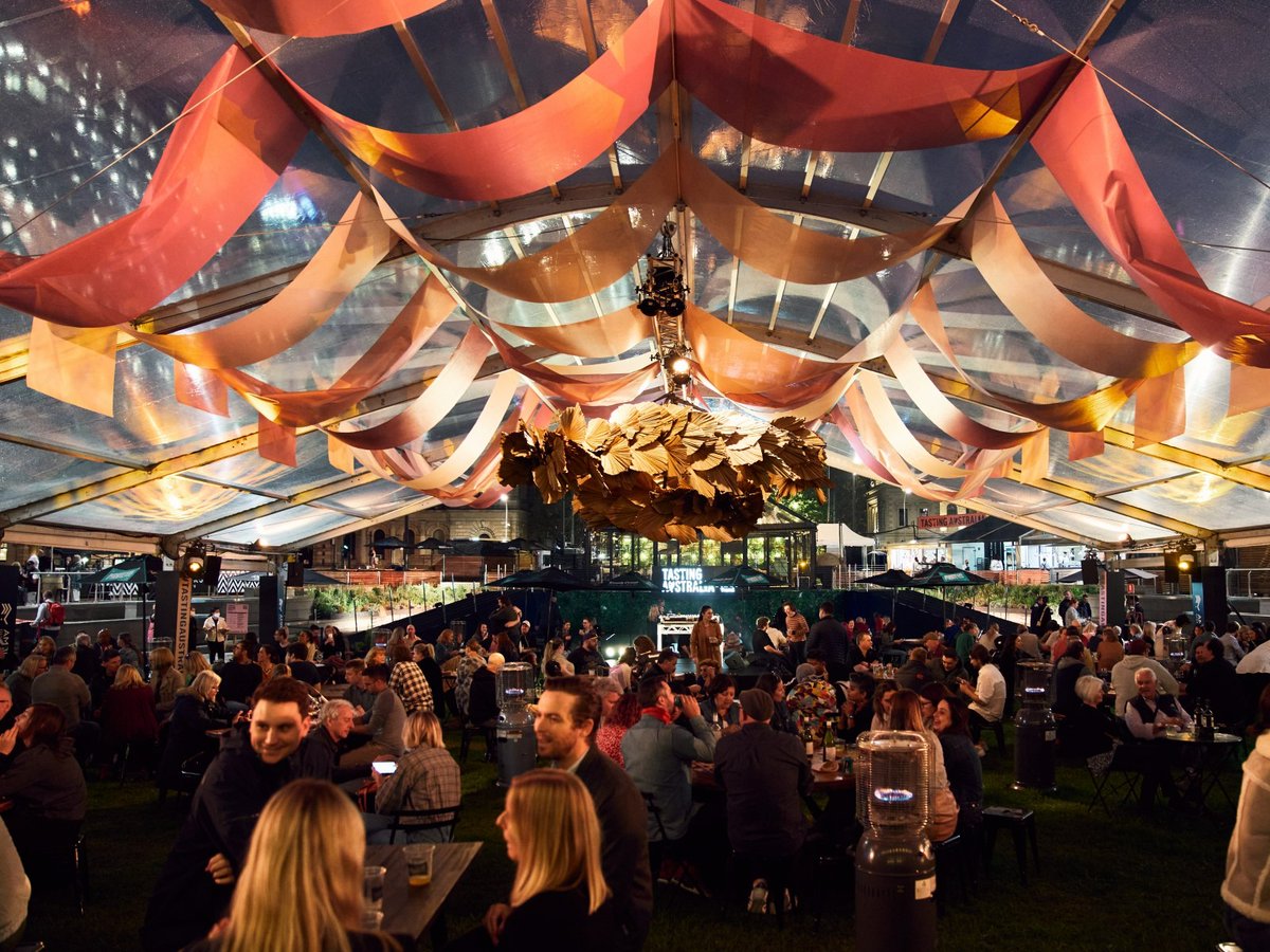 Events South Australia (@eventssa) on Twitter photo Only two sleeps to go until <a href="/TastingAus/">Tasting Australia presented by RAA Travel ๐ฝ</a> returns for another year! Town Square is the free festival hub, home to deliciously diverse eating and drinking experiences. This is the place to meet for a drink, stay for a meal and explore. Discover: bit.ly/3aRKHoh Only two sleeps to go until <a href="/TastingAus/">Tasting Australia presented by RAA Travel ๐ฝ</a> returns for another year! Town Square is the free festival hub, home to deliciously diverse eating and drinking experiences. This is the place to meet for a drink, stay for a meal and explore. Discover: bit.ly/3aRKHoh
