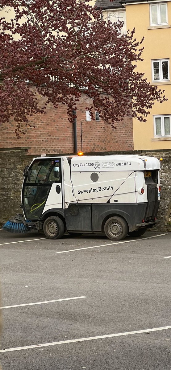 historynvintage's tweet image. Spotted this little beaut going around our car park when I got into work this morning 😄#sleepingbeauty #roadsweeper #wiltshire