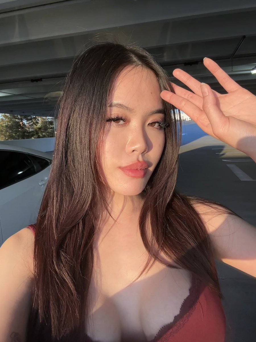 emmesvo's tweet image. where my munches